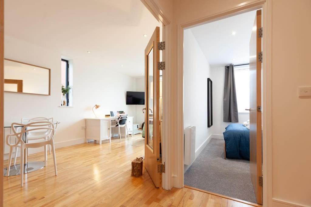 Oxfordshire Living - The Tolkien Apartment - Oxford Exterior photo
