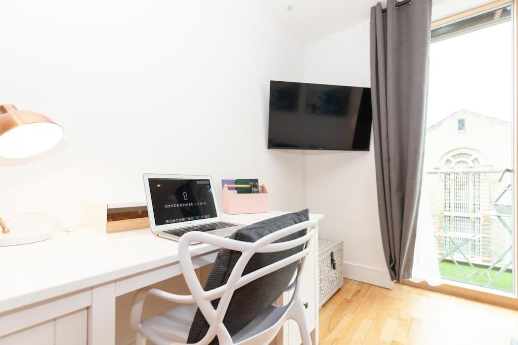 Oxfordshire Living - The Tolkien Apartment - Oxford Exterior photo